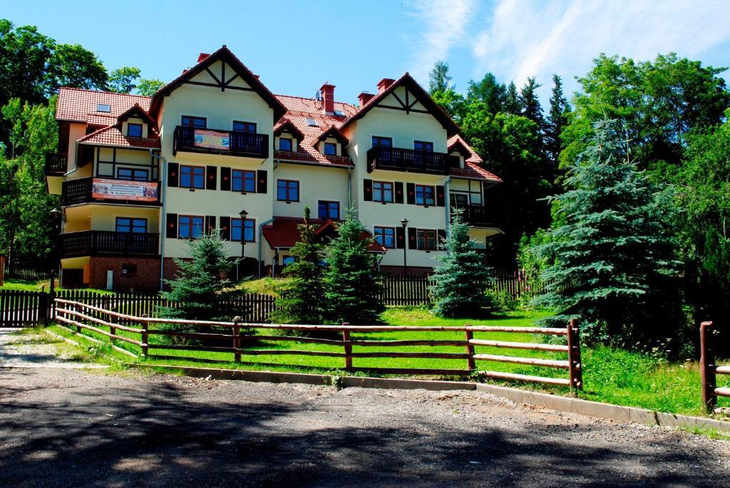 Apartamenty Sun Seasons 24 - Rezydencja Parkowa Szklarska Poręba Esterno foto